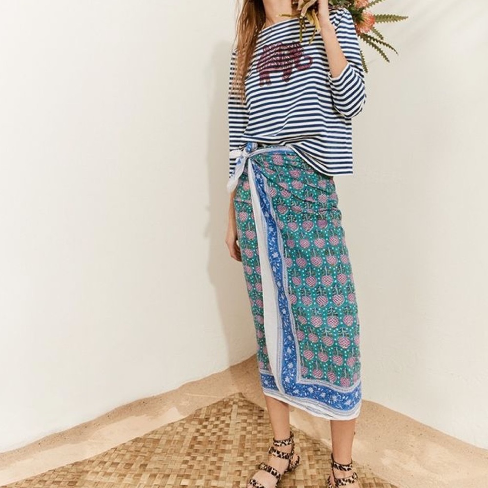 SZ blocks scarf/sarong